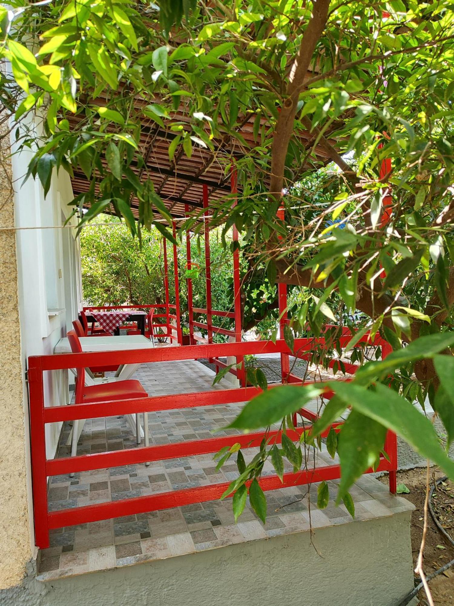 Cottonclub Villas Toló Kültér fotó